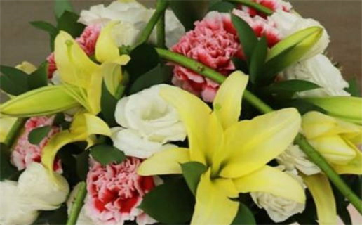 2028年农历二月初五结婚日子如何 今日办婚礼好吗 2028年农历二月初五结婚日子如何 今日办婚礼好吗