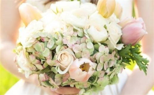 2028年农历三月三十是结婚好日子吗 宜办婚礼吉日查询