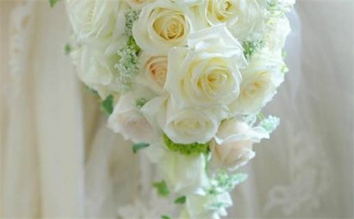 2025年12月25日结婚日子如何 办婚礼吉利吗